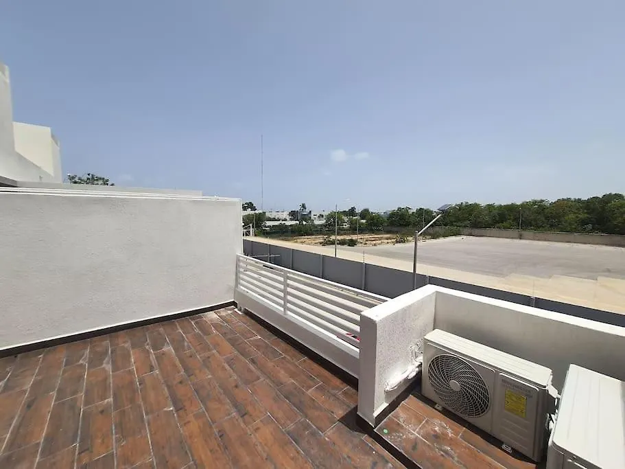 Casa Triplexa: Spacious 3-Bedroom Villa with Pool Playa del Carmen 0*,  Mexico