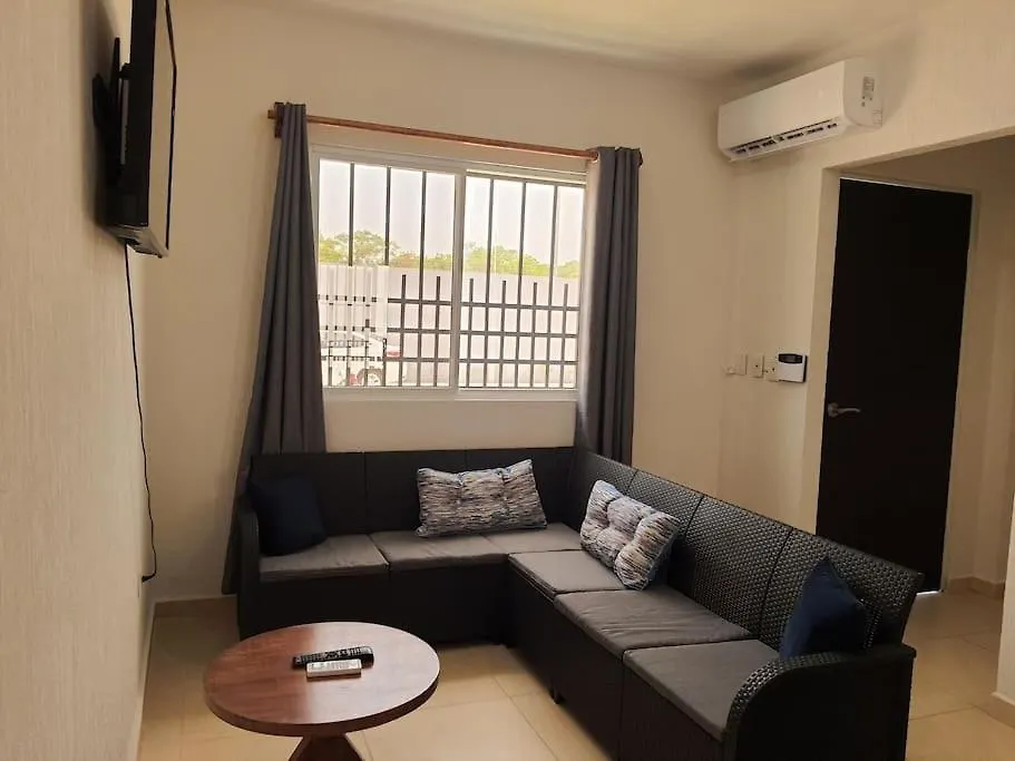 Casa Triplexa: Spacious 3-Bedroom Villa with Pool Playa del Carmen